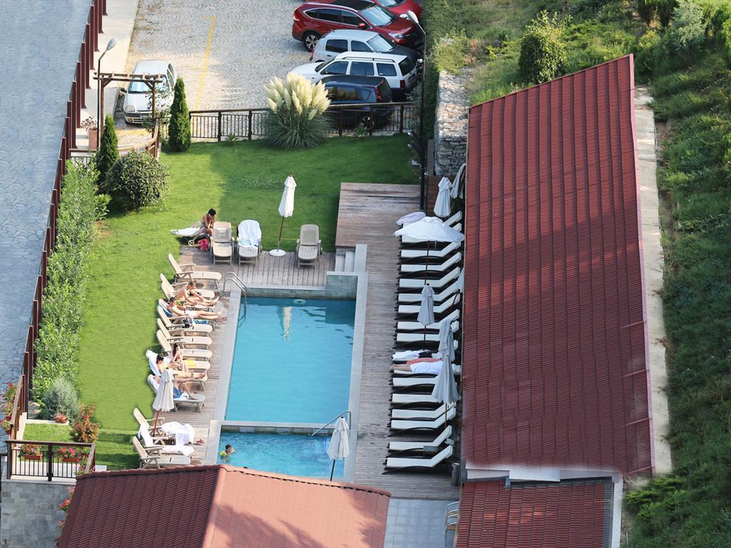 аква варвара - минерални басейни и релакс Hotel